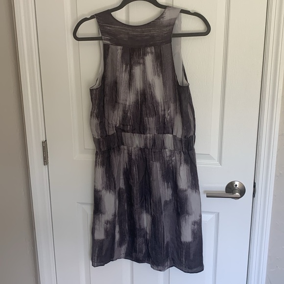 Banana Republic silk dress size 6 - Picture 7 of 8